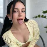 pinkyly from onlyfans