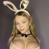 Adelesweet from fansly