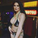 grl-frm-anther-world from onlyfans